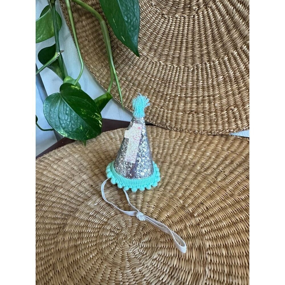 Glitter number one small hat